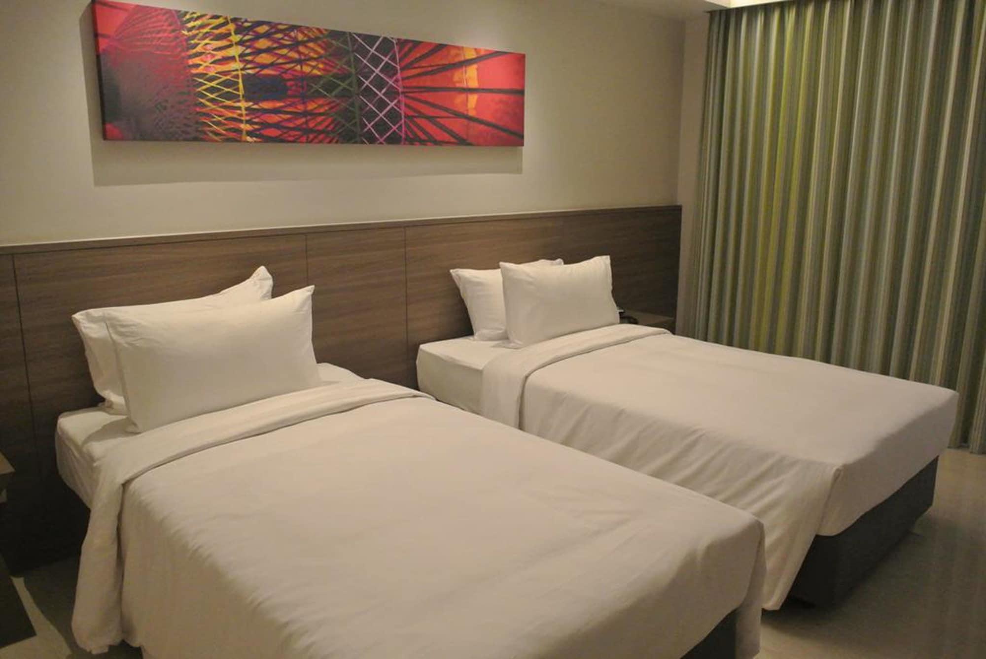 Praso@Ratchada12 Hotel Банкок Екстериор снимка