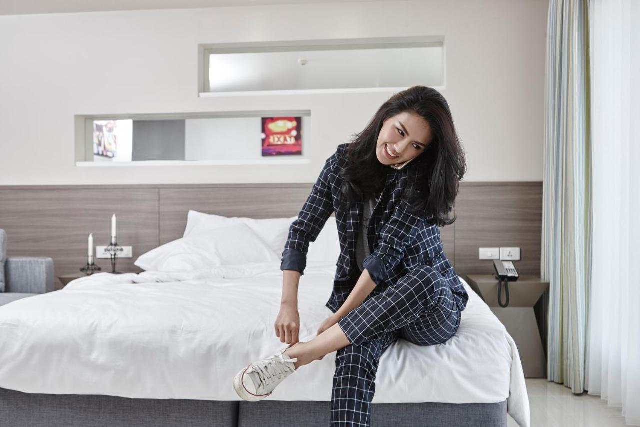 Praso@Ratchada12 Hotel Банкок Екстериор снимка